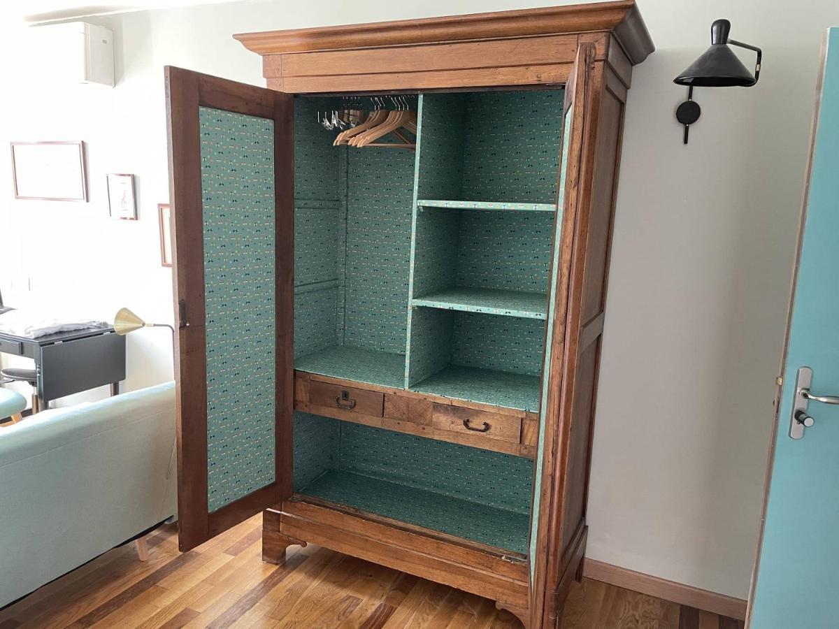 Appartement Mignon Calme Douillet Ascenseur Clim Etage Eleve Proche Parking Et Toutes Commodites Au Coeur Du Toulon Historique Exteriör bild