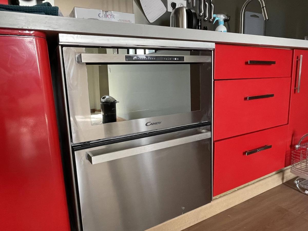 Appartement Mignon Calme Douillet Ascenseur Clim Etage Eleve Proche Parking Et Toutes Commodites Au Coeur Du Toulon Historique Exteriör bild